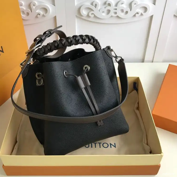 Fashionrep LV 20B570177 Bags 0602